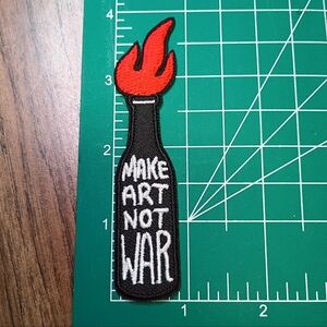 2/$10 Make Art Not War Patch